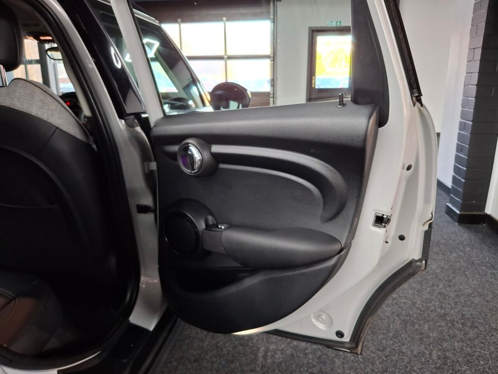 Used MINI Hatch 2019 for sale - 76417430: Photo 38