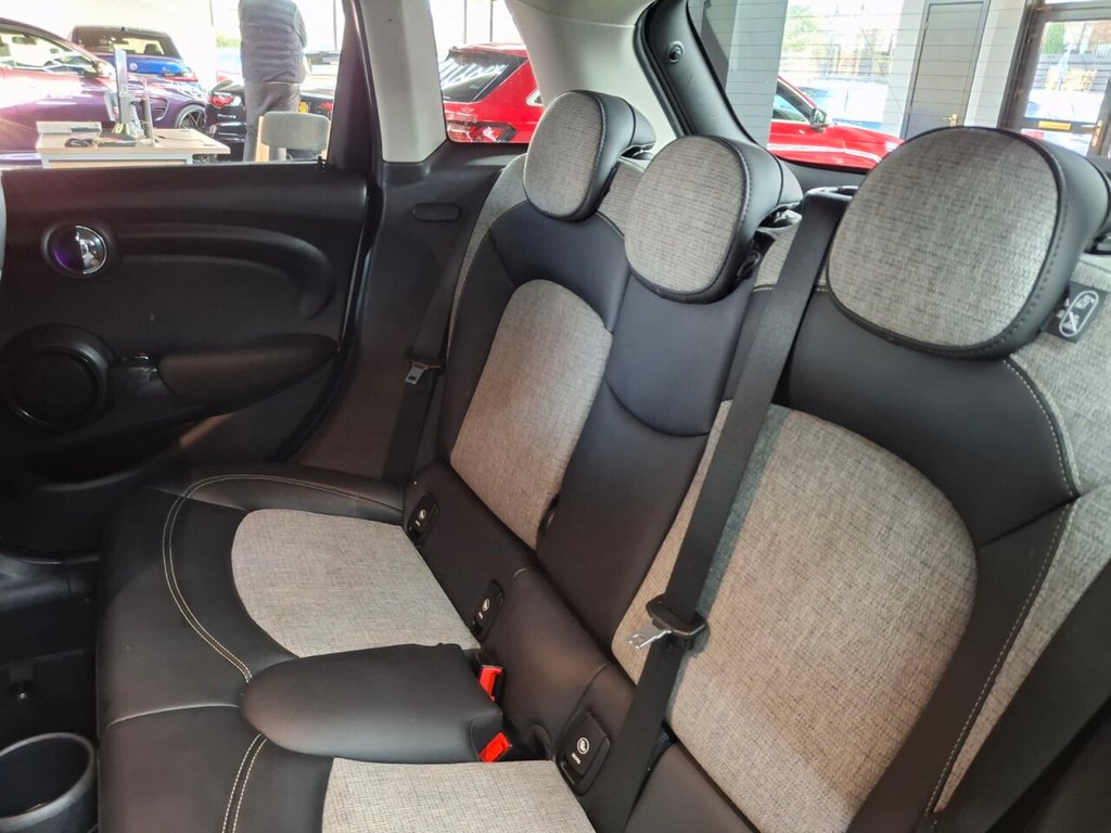 Used MINI Hatch 2019 for sale - 76417430: Photo 43