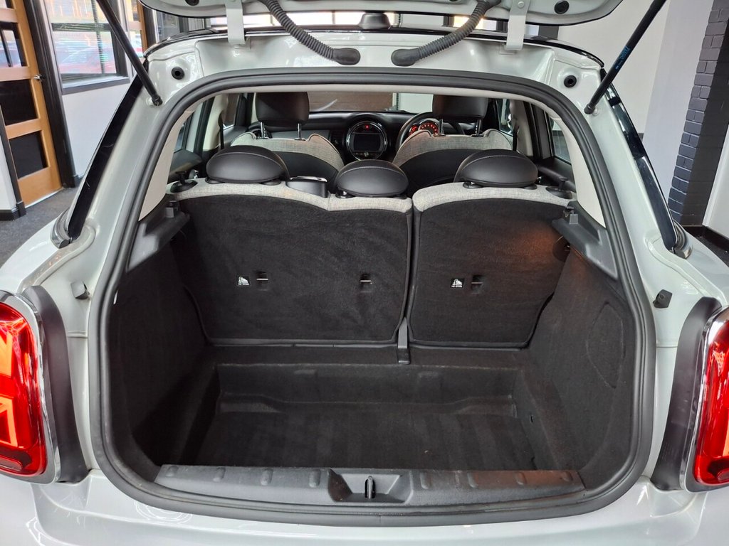 Used MINI Hatch 2019 for sale - 76417430: Photo 44