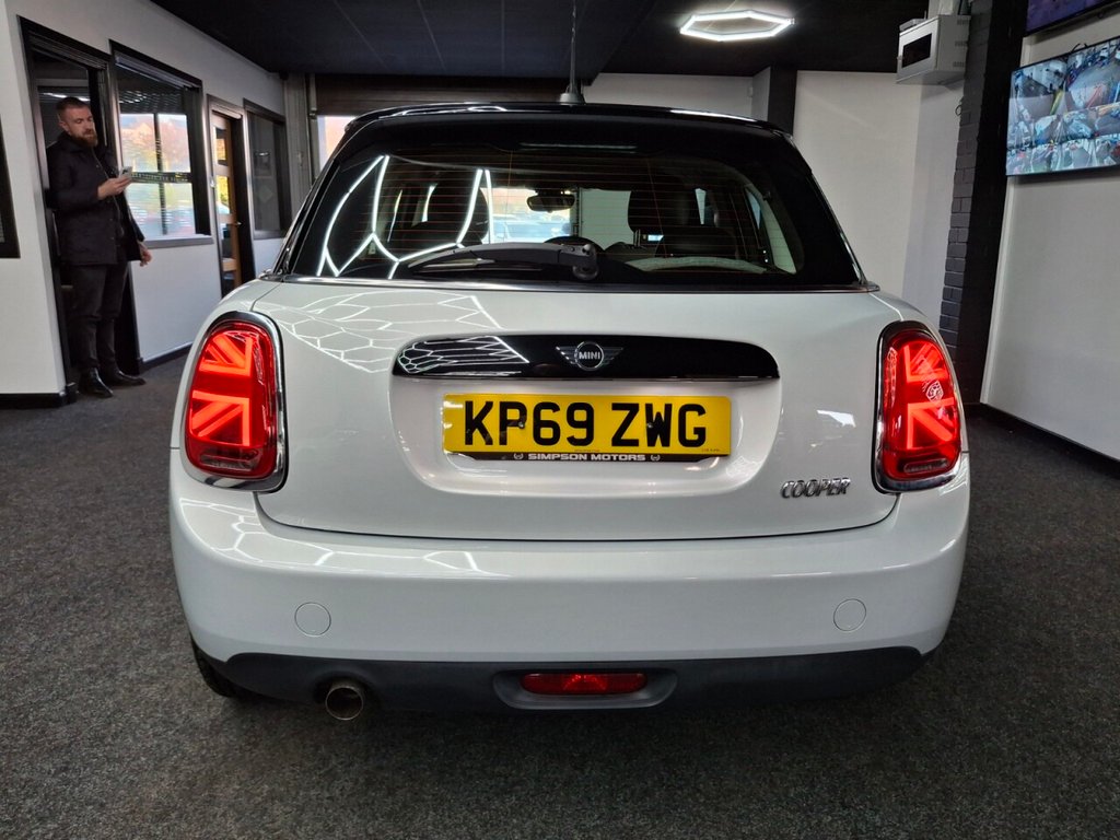 Used MINI Hatch 2019 for sale - 76417430: Photo 9