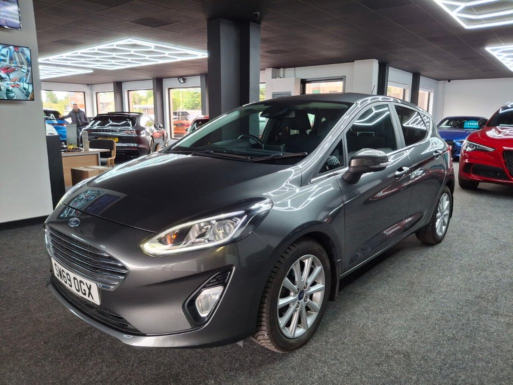 Used Ford Fiesta 2020 for sale - 76092801: Photo 2