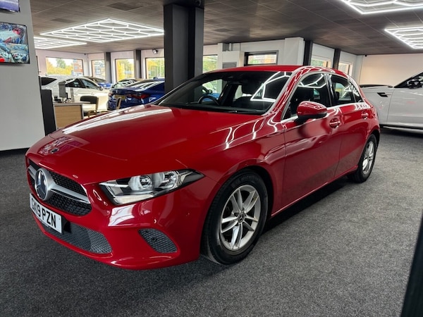 Used Mercedes-Benz A-Class 2019 for sale - 75752569: Photo 2