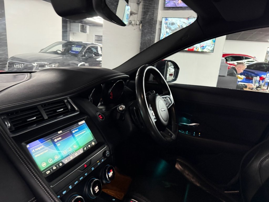 Used Jaguar E-Pace 2019 for sale - 76654794: Photo 30