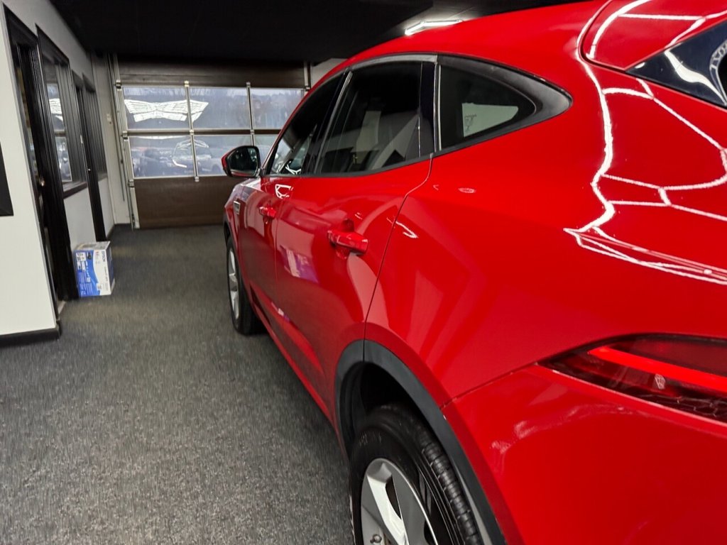 Used Jaguar E-Pace 2019 for sale - 76654794: Photo 6