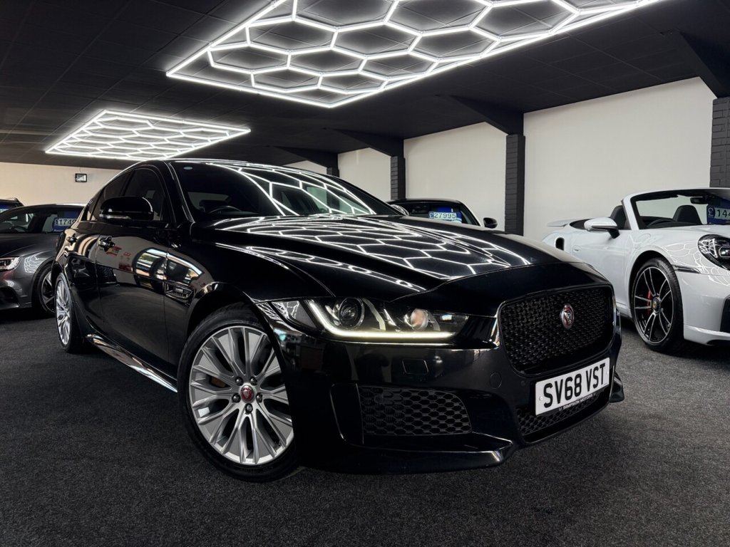 Used Jaguar XE 2018 for sale - 76469880: Photo 1