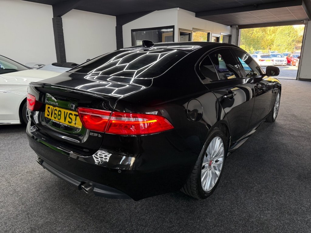 Used Jaguar XE 2018 for sale - 76469880: Photo 13