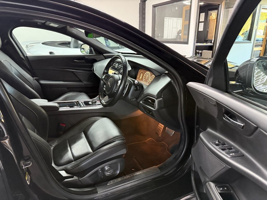 Used Jaguar XE 2018 for sale - 76469880: Photo 33