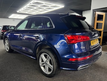 Used Audi Q5 2020 for sale - 77642793: Photo