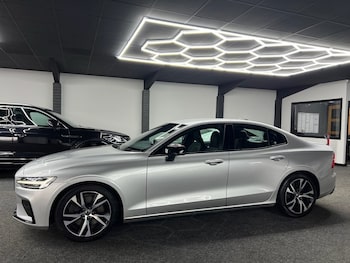 Used Volvo S60 2022 for sale - 77422134: Photo