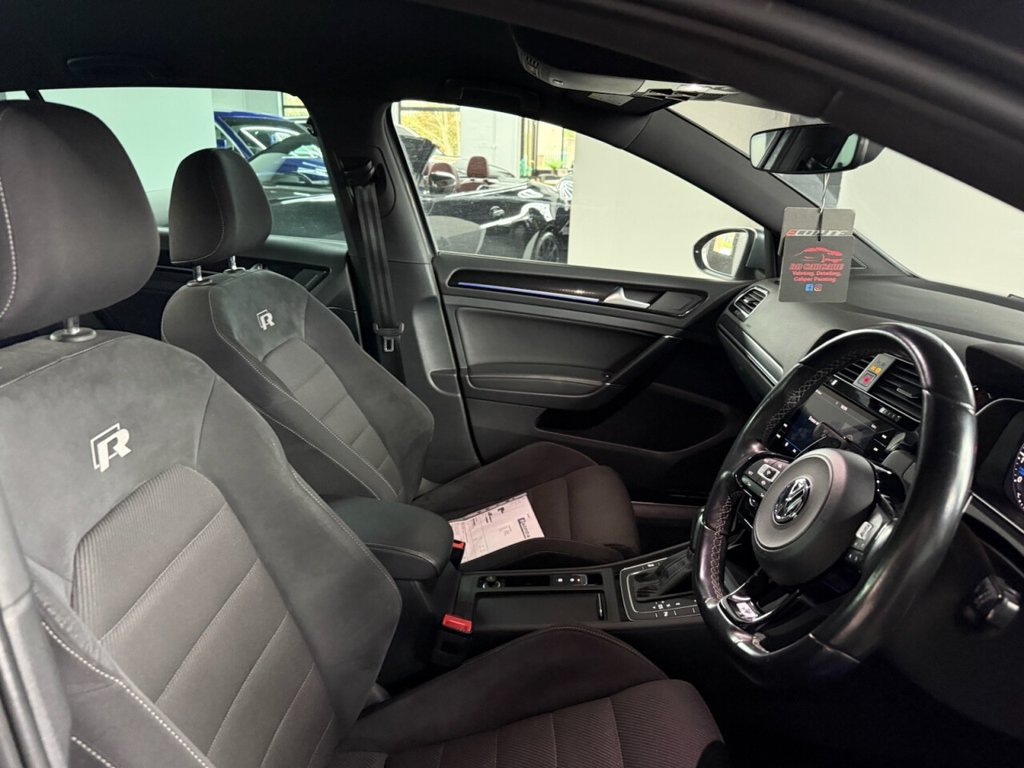 Used Volkswagen Golf 2019 for sale - 77631530: Photo 3