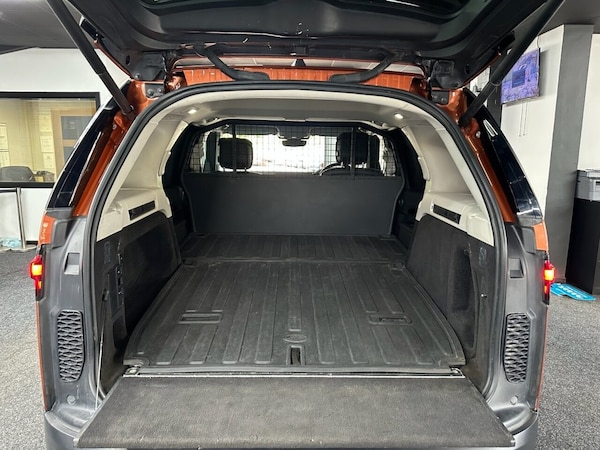 Used Land Rover Discovery 2021 for sale - 75473939: Photo 37