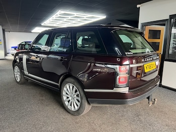 Used Land Rover Range Rover 2018 for sale - 77937046: Photo