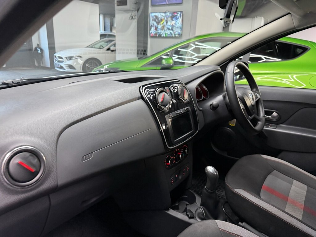 Used Dacia Sandero Stepway 2019 for sale - 76356568: Photo 31