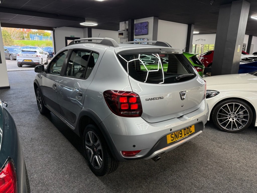 Used Dacia Sandero Stepway 2019 for sale - 76356568: Photo 4