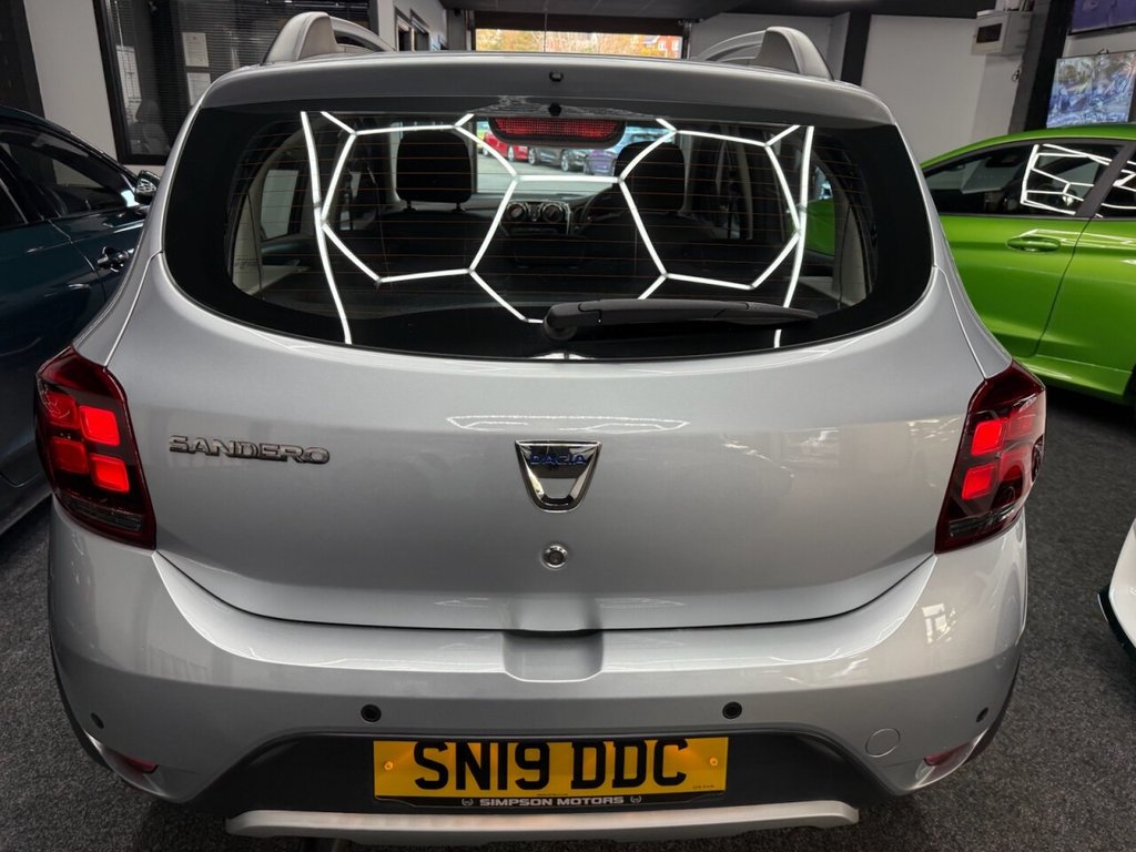 Used Dacia Sandero Stepway 2019 for sale - 76356568: Photo 9