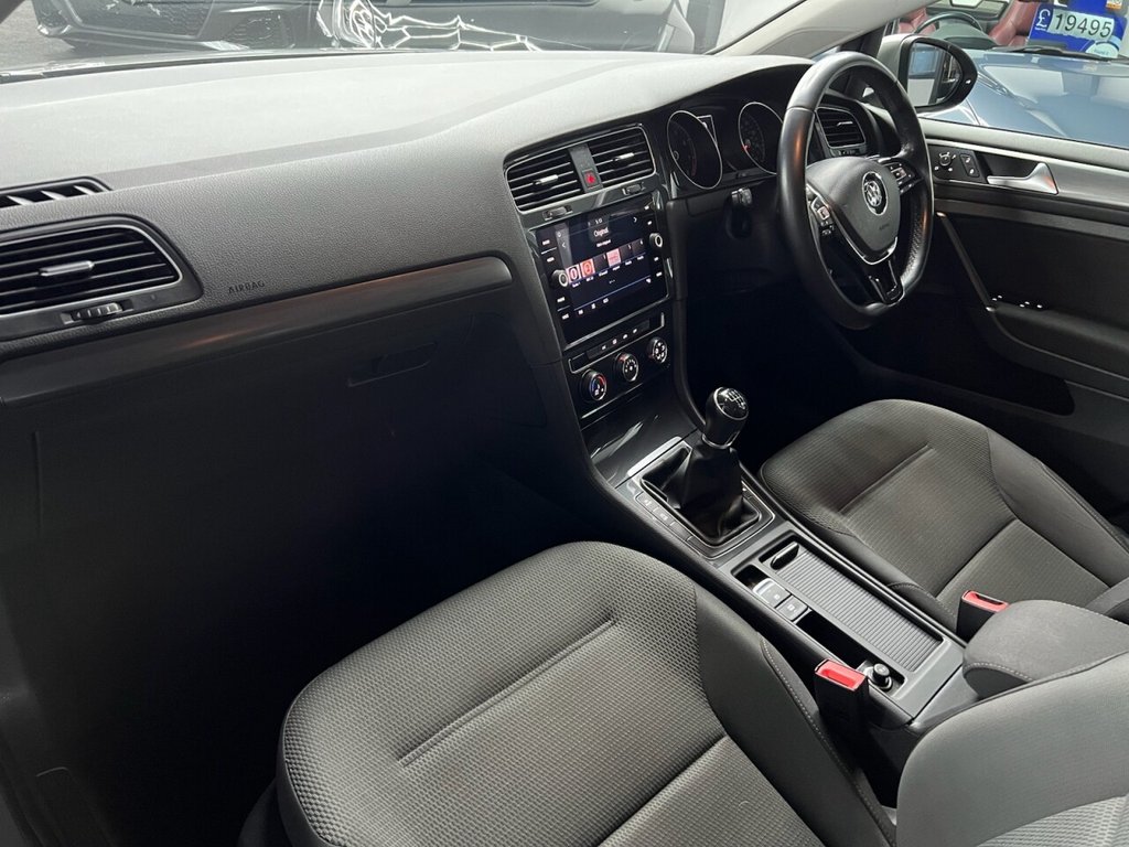 Used Volkswagen Golf 2019 for sale - 77642518: Photo 30