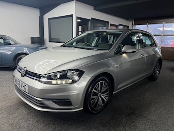 Used Volkswagen Golf 2019 for sale - 77642518: Photo