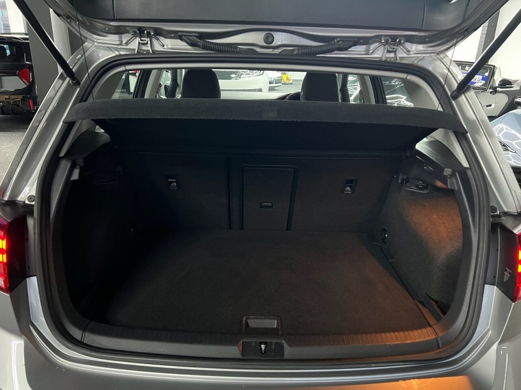 Used Volkswagen Golf 2019 for sale - 77642518: Photo 45