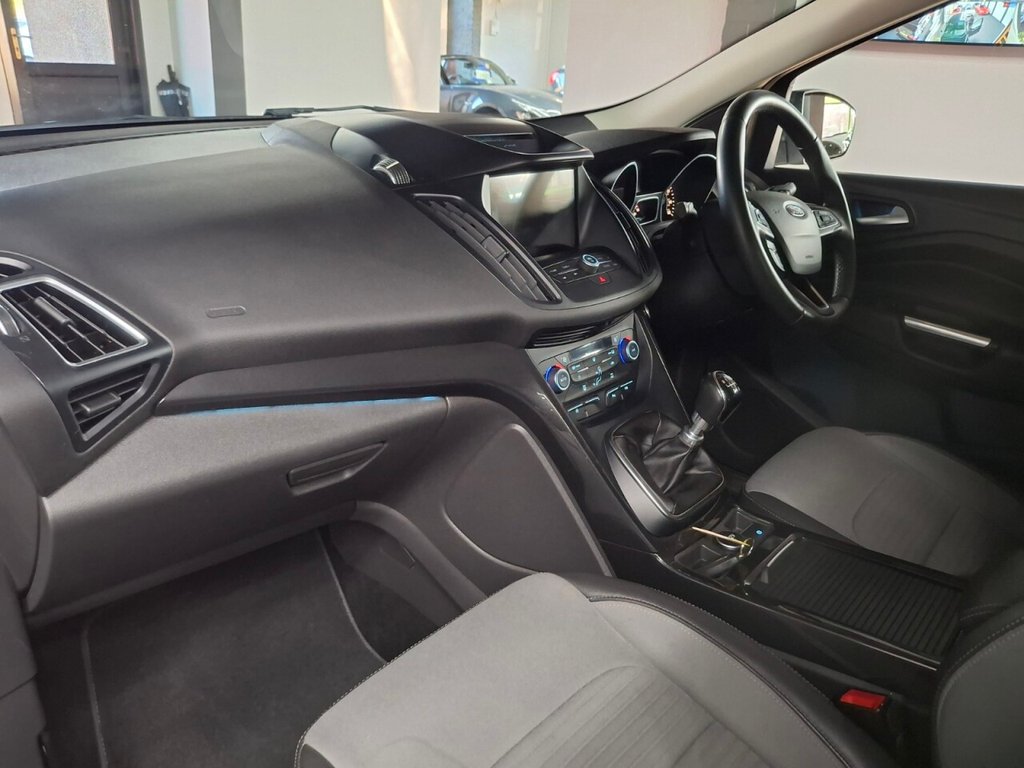 Used Ford Kuga 2016 for sale - 76235658: Photo 28