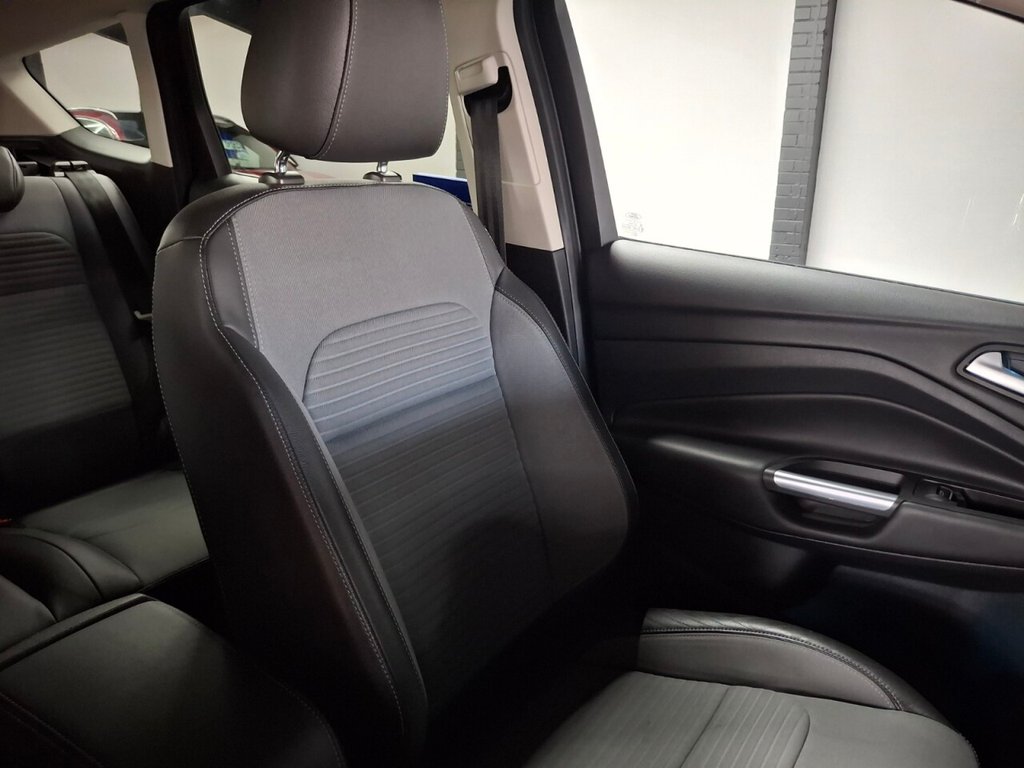 Used Ford Kuga 2016 for sale - 76235658: Photo 33