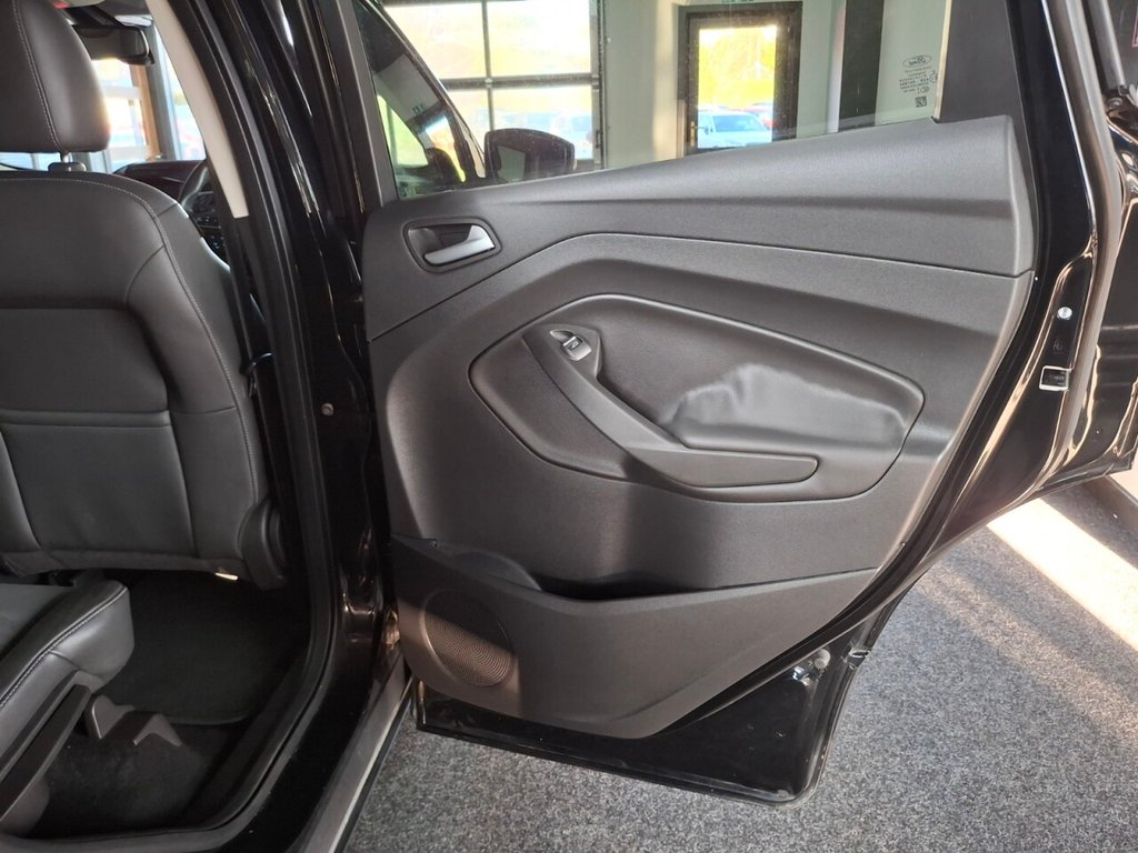 Used Ford Kuga 2016 for sale - 76235658: Photo 37