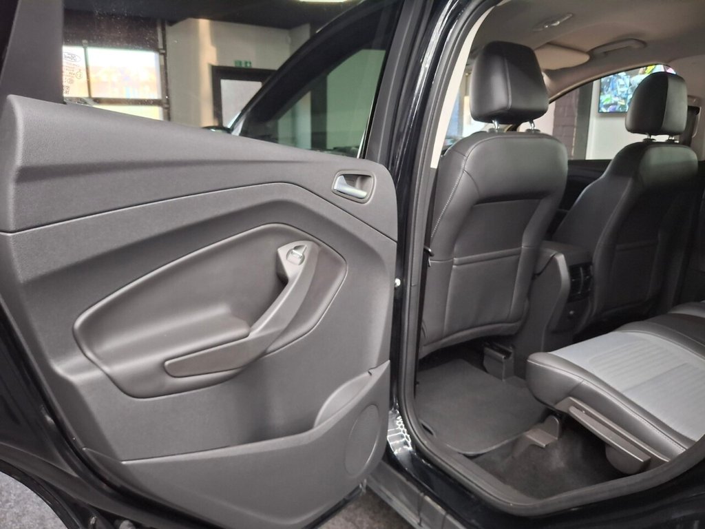 Used Ford Kuga 2016 for sale - 76235658: Photo 40