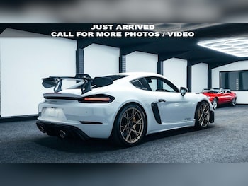 Used Porsche Cayman 2025 for sale - 76439231: Photo