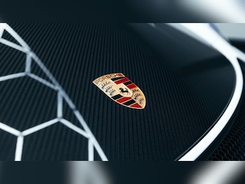 Used Porsche Cayman 2025 for sale - 76439231: Photo