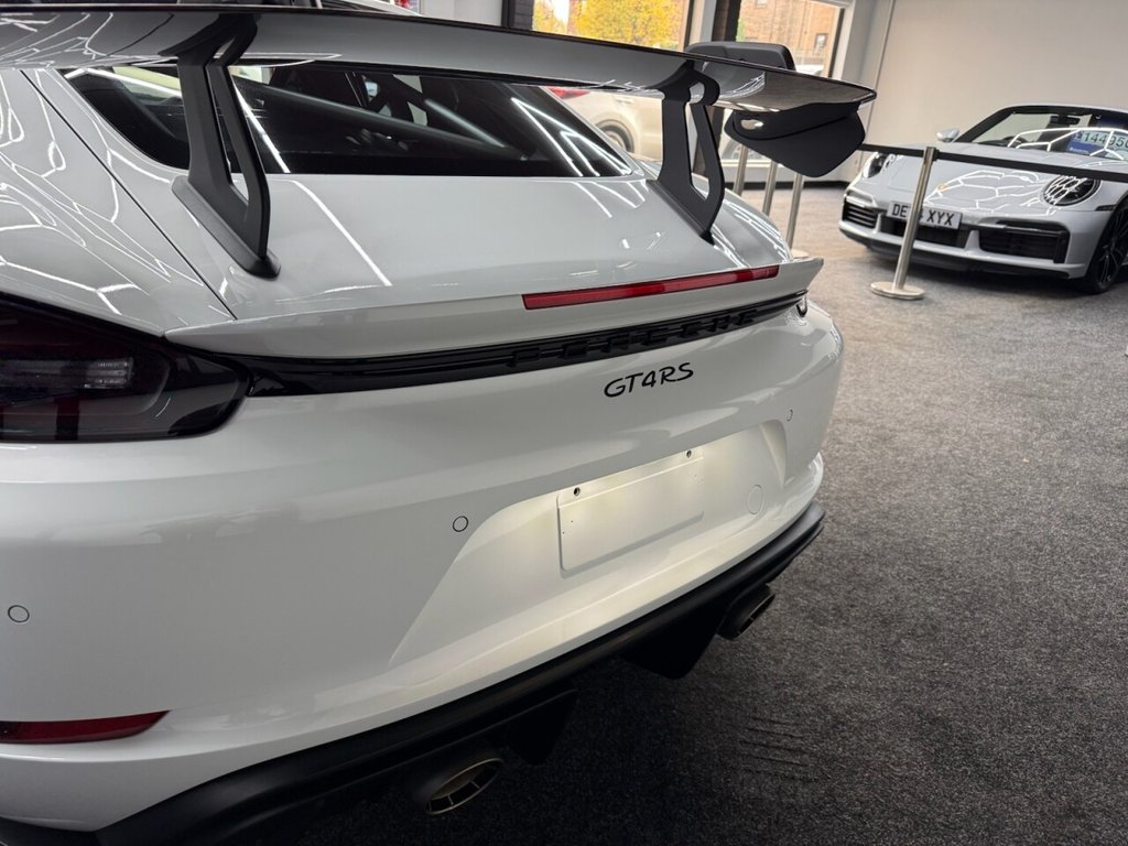 Used Porsche Cayman 2025 for sale - 76439231: Photo 8