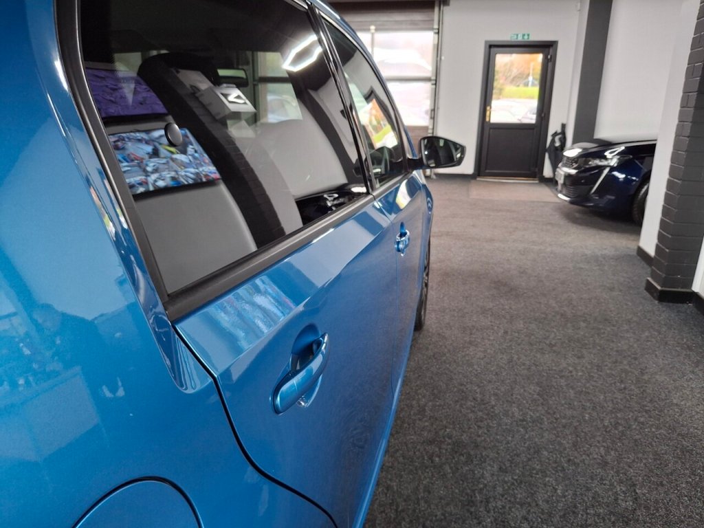 Used Volkswagen up! 2022 for sale - 76429962: Photo 11