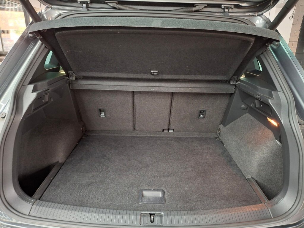 Used Volkswagen Tiguan 2020 for sale - 76280161: Photo 43