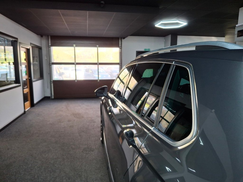 Used Volkswagen Tiguan 2020 for sale - 76280161: Photo 5