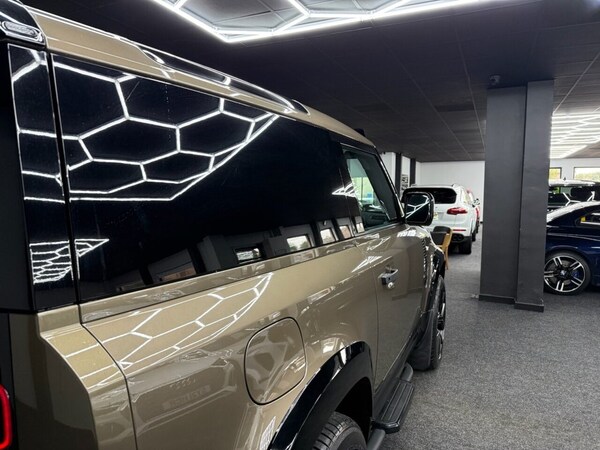 Used Land Rover Defender 2022 for sale - 74784160: Photo 16
