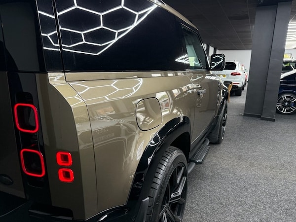 Used Land Rover Defender 2022 for sale - 74784160: Photo 17