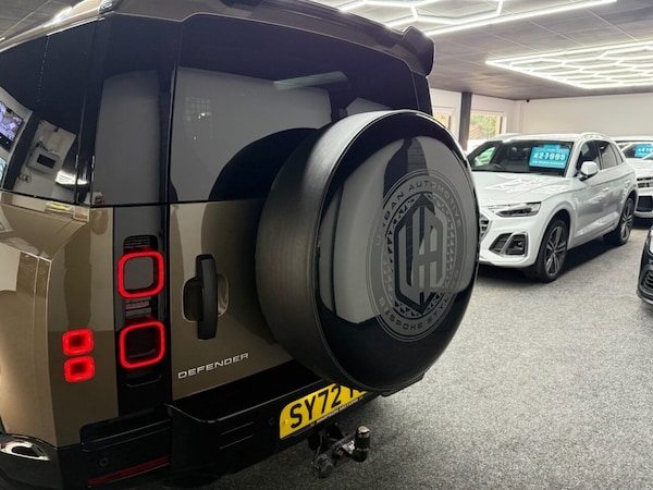 Used Land Rover Defender 2022 for sale - 74784160: Photo 9