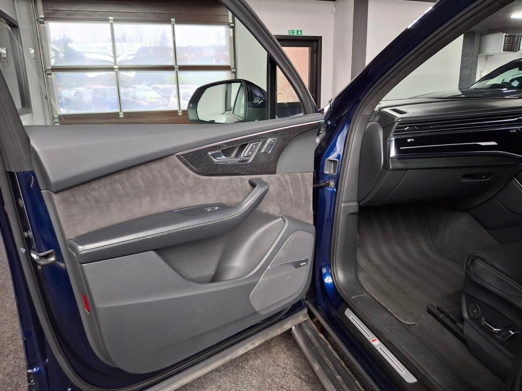 Used Audi SQ7 2020 for sale - 76724653: Photo 23