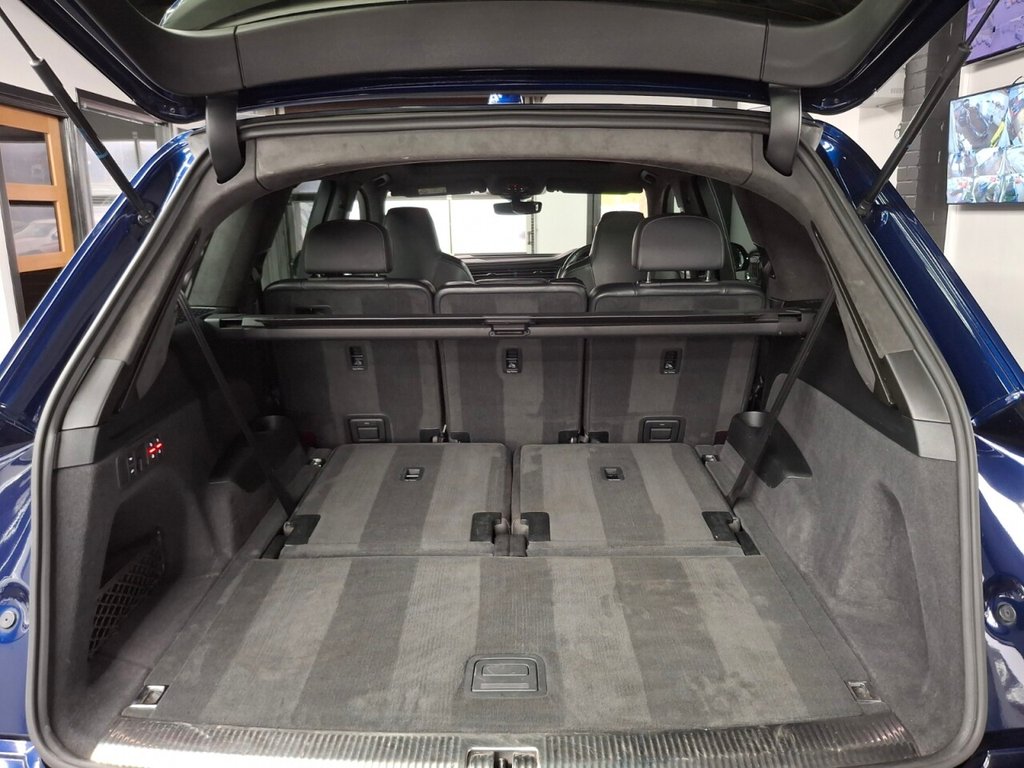 Used Audi SQ7 2020 for sale - 76724653: Photo 45
