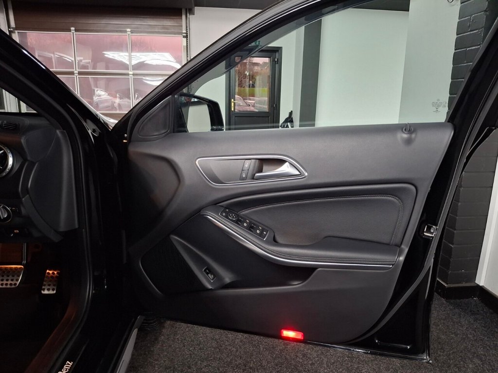 Used Mercedes-Benz GLA 2016 for sale - 76185530: Photo 30