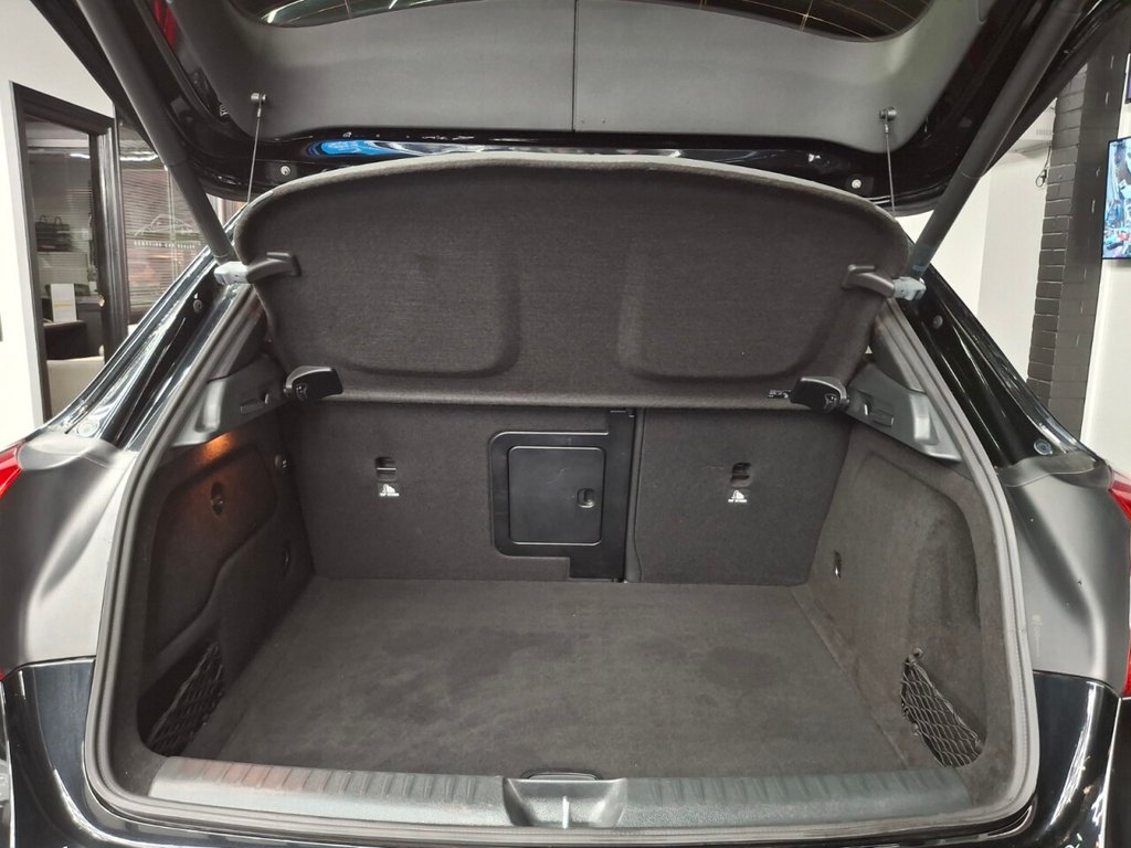 Used Mercedes-Benz GLA 2016 for sale - 76185530: Photo 43