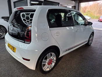 Used Volkswagen up! 2017 for sale - 76848066: Photo