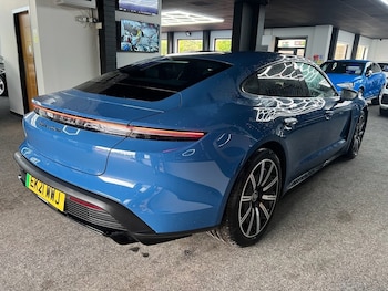 Used Porsche Taycan 2021 for sale - 78570150: Photo