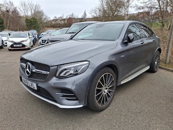 Used Mercedes-Benz GLC 2019 for sale - 77991137: Photo