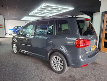 Used Volkswagen Touran 2014 for sale - 78145124: Photo