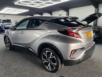 Used Toyota C-HR 2021 for sale - 78315646: Photo