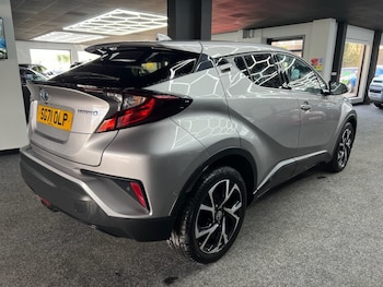 Used Toyota C-HR 2021 for sale - 78315646: Photo