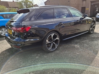 Used Audi A4 Avant 2023 for sale - 75692859: Photo
