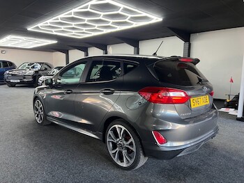 Used Ford Fiesta 2017 for sale - 78372287: Photo