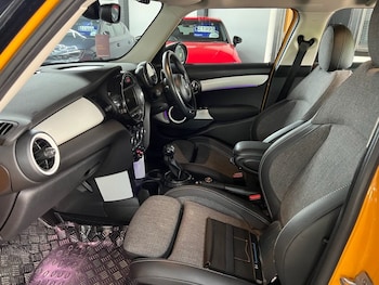 Used MINI Hatch 2016 for sale - 79313782: Photo