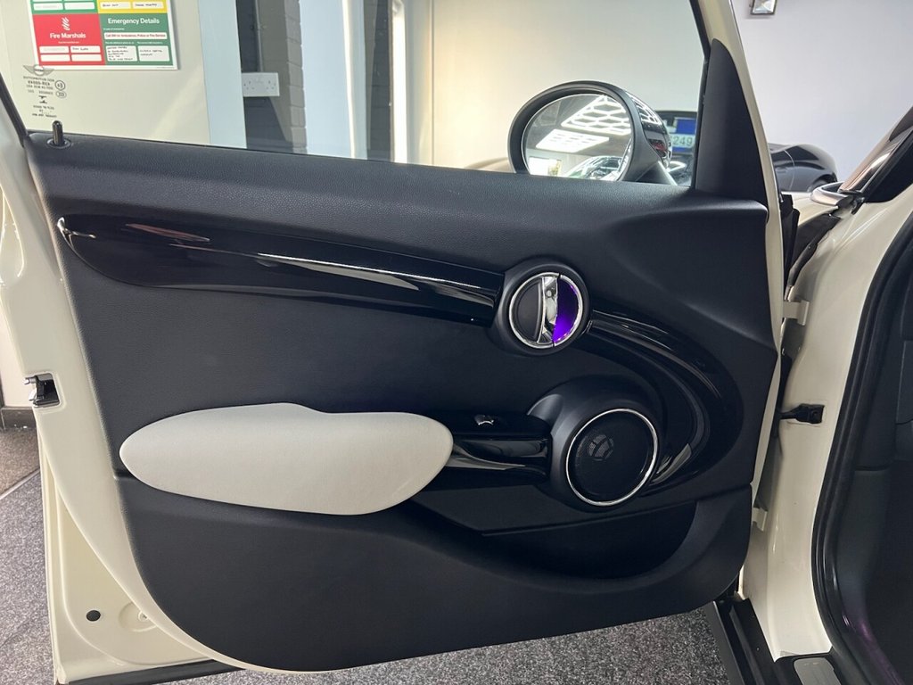 Used MINI Hatch 2018 for sale - 77161539: Photo 26