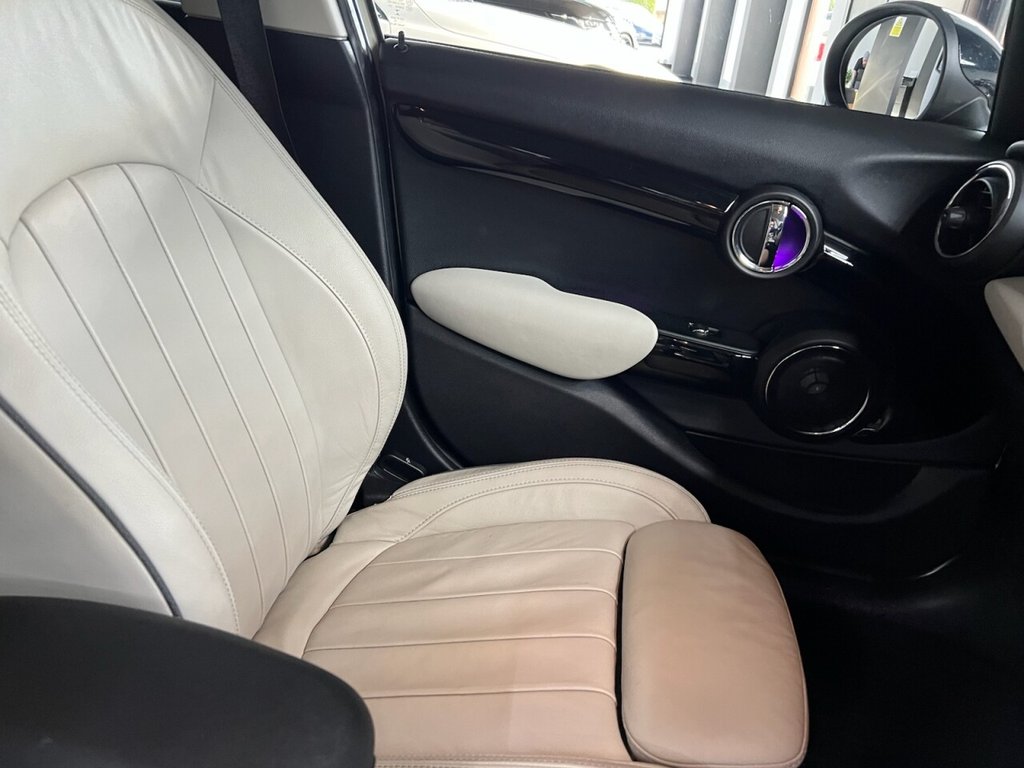 Used MINI Hatch 2018 for sale - 77161539: Photo 33